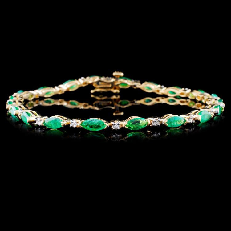 14K 5ct Emerald and .25ct Diamond Bracelet